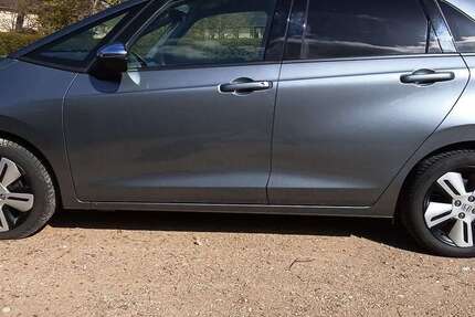 Honda Jazz 44.500 km 17.900 &euro; Nettersheim/Eifel 53947