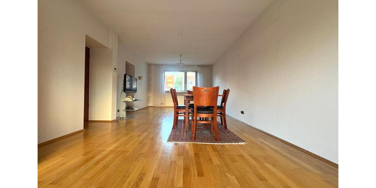 Reihenhaus Bonn Beuel-Mitte - 4 Zimmer, 98 m&sup2;, 1.650&euro; | Angebot:24428549