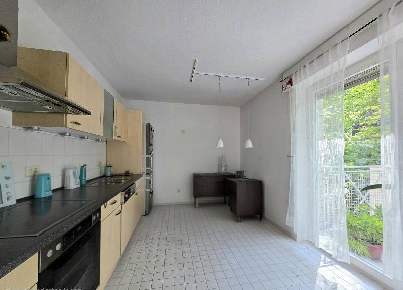 Etagenwohnung Bonn Heiderhof - 2 Zimmer, 73 m&sup2;, 320.000&euro; | Angebot:26657752