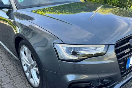 Audi A5 127.000 km 21.400 &euro; Düren 52351
