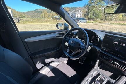 Cupra Leon 52.000 km 24.950 &euro; Hönningen 53506