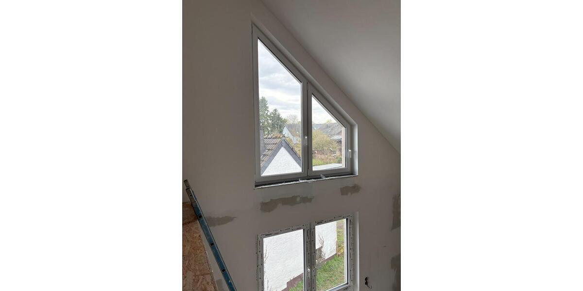 Dachgeschoßwohnung Nettersheim - 3 Zimmer, 104 m&sup2;, 1.248&euro; | Angebot:25960391