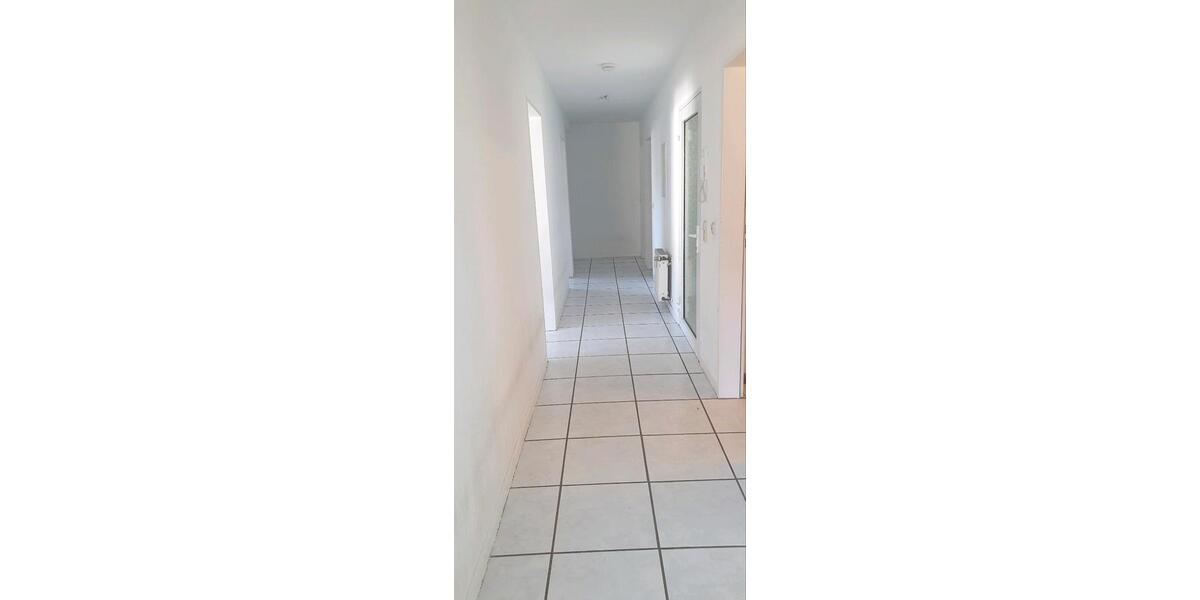 Etagenwohnung Euskirchen Dom-Esch - 3 Zimmer, 108 m&sup2;, 850&euro; | Angebot:26506494