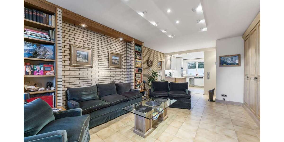 Etagenwohnung Erftstadt - 3 Zimmer, 80 m&sup2;, 228.000&euro; | Angebot:26116100