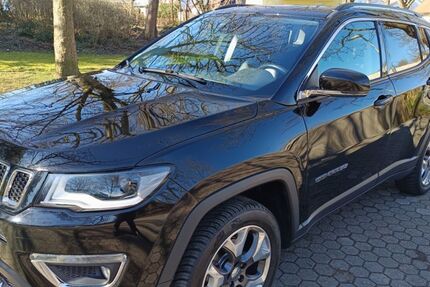 Jeep Compass 37.400 km 17.990 &euro; Bonn 53225