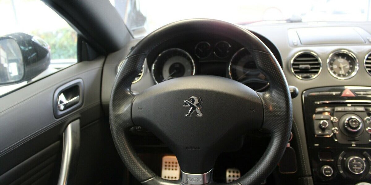 Peugeot RCZ 1.6 200 THP 109.100 km 10.780 &euro; Euskirchen 53881