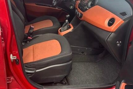 Hyundai i10 100.000 km 4.700 &euro; Düren 52349