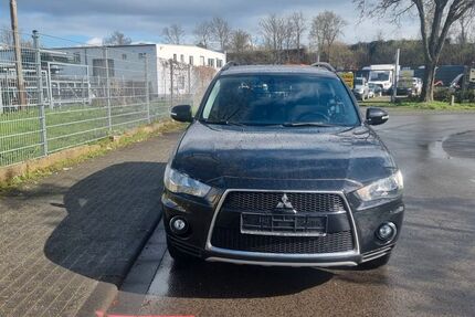 Mitsubishi Outlander 262.000 km 4.399 &euro; Bonn 53111