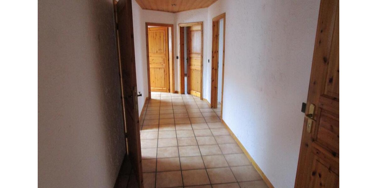 Mehrfamilienhaus, Wohnhaus Nettersheim - 14 Zimmer, 256 m&sup2;, 479.000&euro; | Angebot:26699748