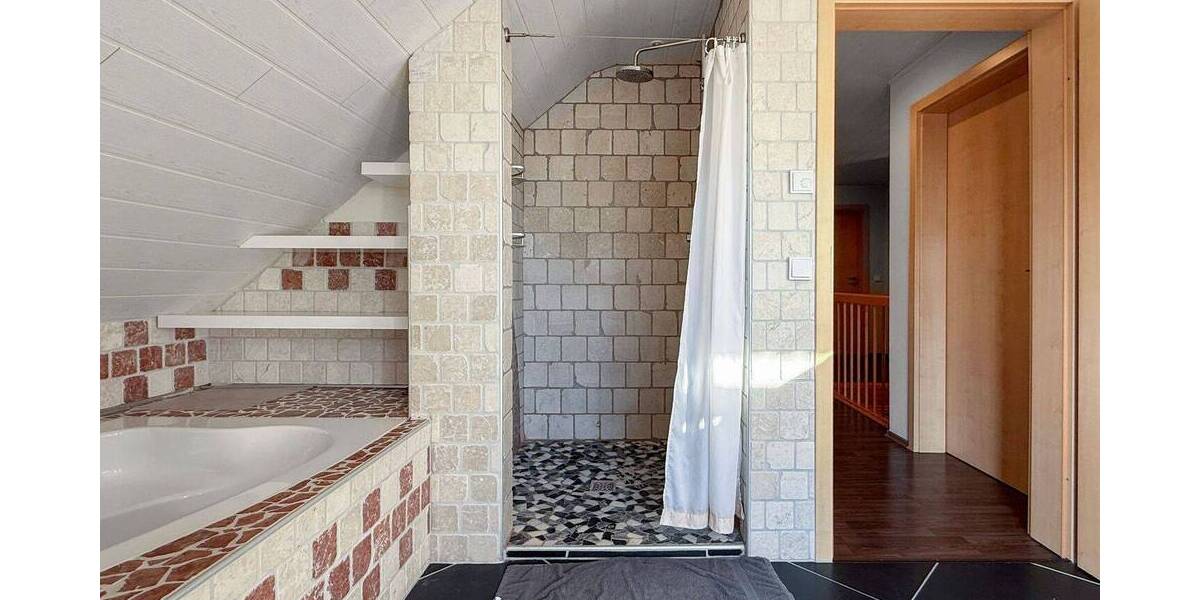 Einfamilienhaus Mechernich Lessenich - 4 Zimmer, 152 m&sup2;, 595.000&euro; | Angebot:25938943