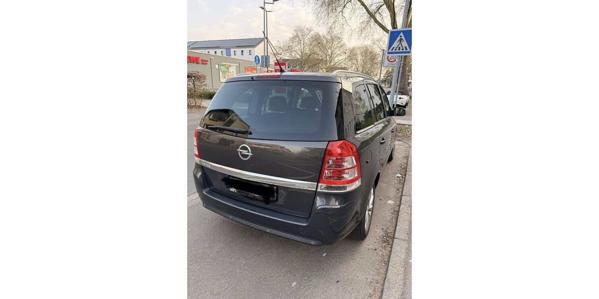 Opel Zafira 1.7 Diesel 174.800 km 6.200 &euro; Brühl 50321