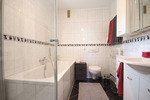 Etagenwohnung Hürth - 2 Zimmer, 76 m&sup2;, 915&euro; | Angebot:26236665