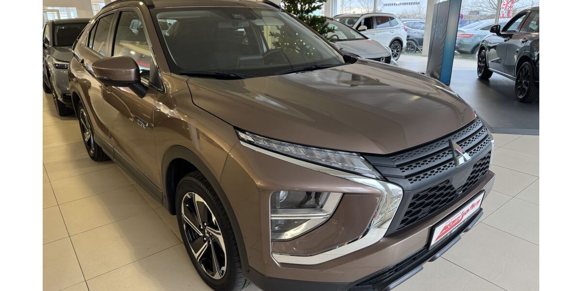 Mitsubishi Eclipse Cross 64.154 km 17.490 &euro; Brühl 50321