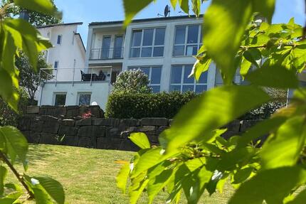 Haus Königswinter - 5 Zimmer, 160 m&sup2;, 1.650&euro; | Angebot:25945145