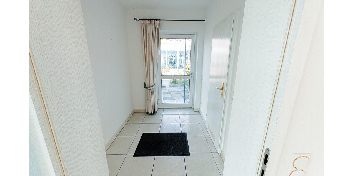 Wohnung mit Panoramablick auf den Rhein - Erdgeschoßwohnung Königswinter | Angebot:24427721