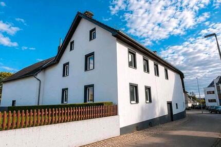 Haus Nettersheim - 11 Zimmer, 522 m&sup2;, 399.000&euro; | Angebot:26462631