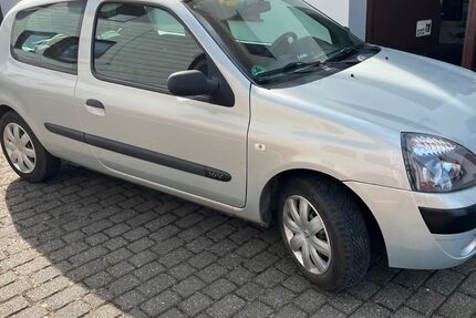 Renault Clio 178.500 km 1.900 &euro; Schleiden 53937