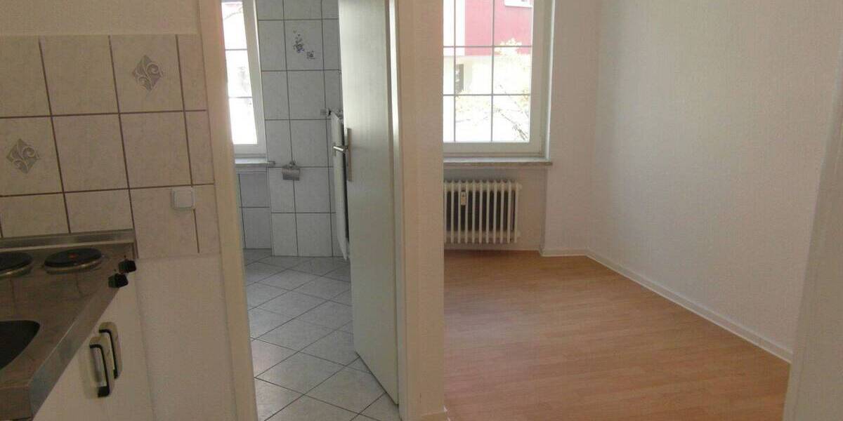 Etagenwohnung Bonn Endenich - 2 Zimmer, 36 m&sup2;, 540&euro; | Angebot:25957494