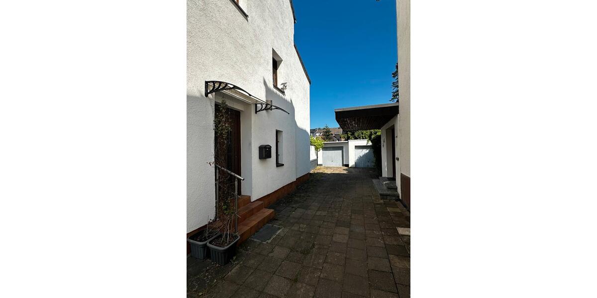 Einfamilienhaus Düren Distelrath - 8 Zimmer, 165 m&sup2;, 375.000&euro; | Angebot:27096795