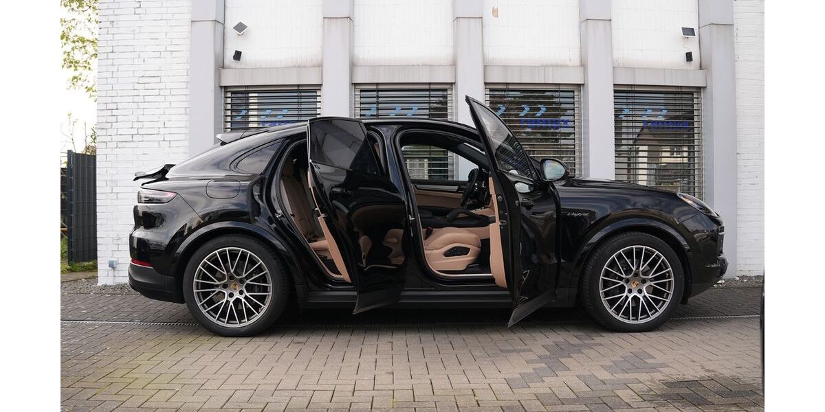 Porsche Cayenne 31.500 km 93.300 &euro; Hürth (bei Köln) 50354