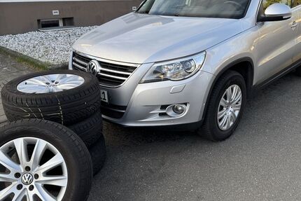 VW Tiguan 109.500 km 11.400 &euro; Erftstadt (bei Köln) 50374