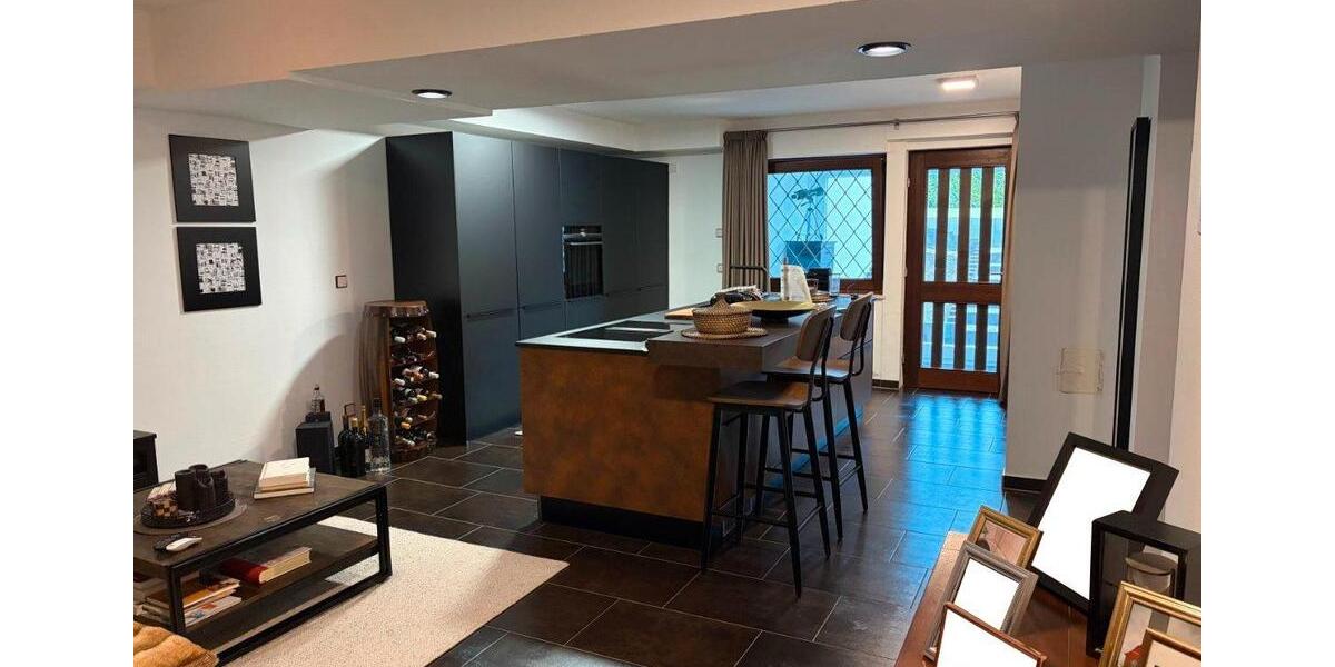 Bungalow Swisttal - 7 Zimmer, 190 m&sup2;, 729.000&euro; | Angebot:27021123