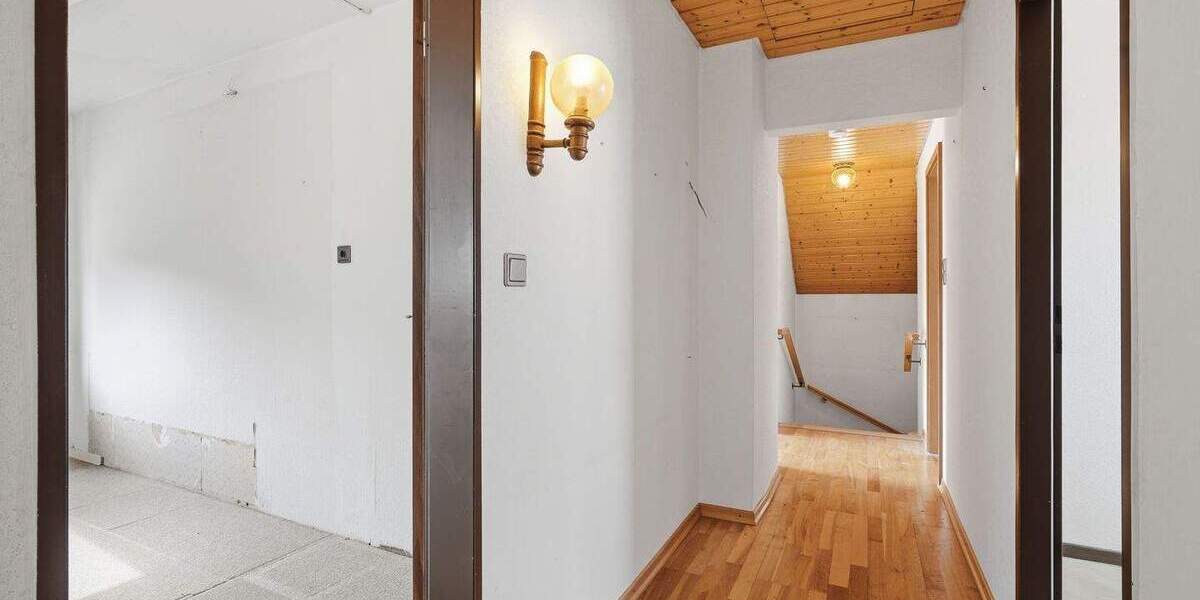 Doppelhaushälfte Wachtberg Villip - 6 Zimmer, 130 m&sup2;, 365.000&euro; | Angebot:25835503