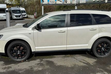 Fiat Freemont 88.800 km 10.000 &euro; Königswinter-Thomasberg 53639