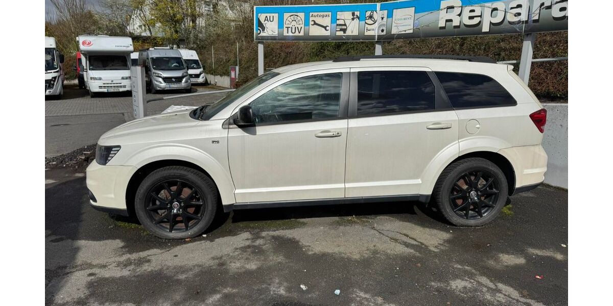 Fiat Freemont 88.800 km 10.000 &euro; Königswinter-Thomasberg 53639