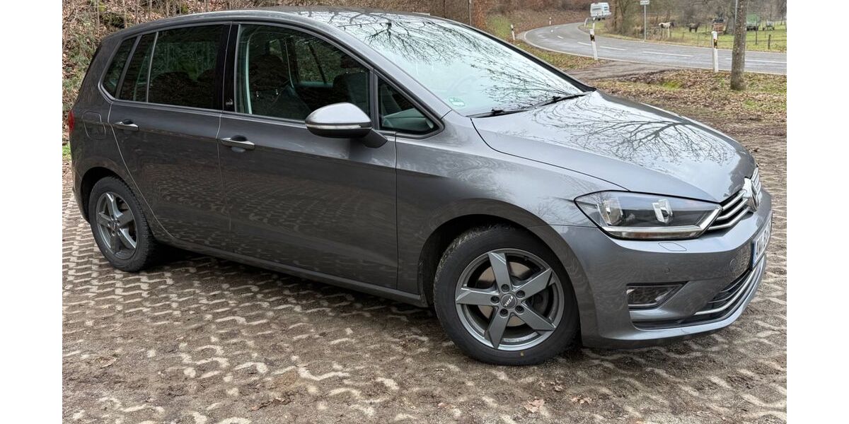VW Golf Sportsvan 137.000 km 12.299 &euro; Schuld 53520