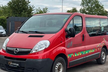 Opel Vivaro 254.661 km 4.999 &euro; Düren 52349