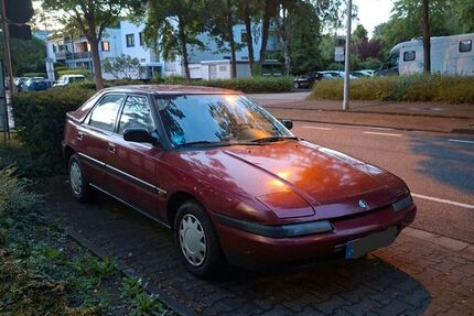 Mazda 323 215.274 km 2.000 &euro; Königswinter 53639