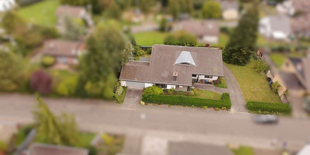 Einfamilienhaus Bad Münstereifel Eicherscheid - 11 Zimmer, 307 m&sup2;, 428.000&euro; | Angebot:25425129