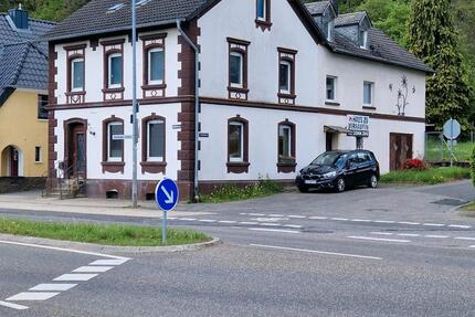 Haus Schleiden - 15 Zimmer, 250 m&sup2;, 290.000&euro; | Angebot:26613905