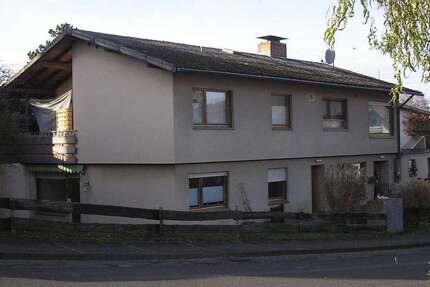 Haus Rheinbach-Loch Loch - 6 Zimmer, 214 m&sup2;, 368.000&euro; | Angebot:23863041
