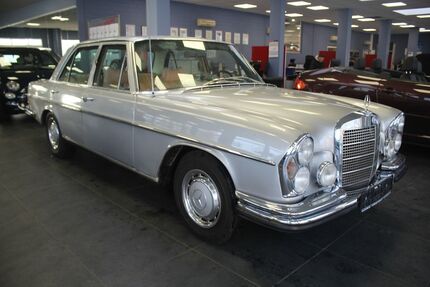 Mercedes-Benz 280 54.892 km 19.980 &euro; Euskirchen 53881