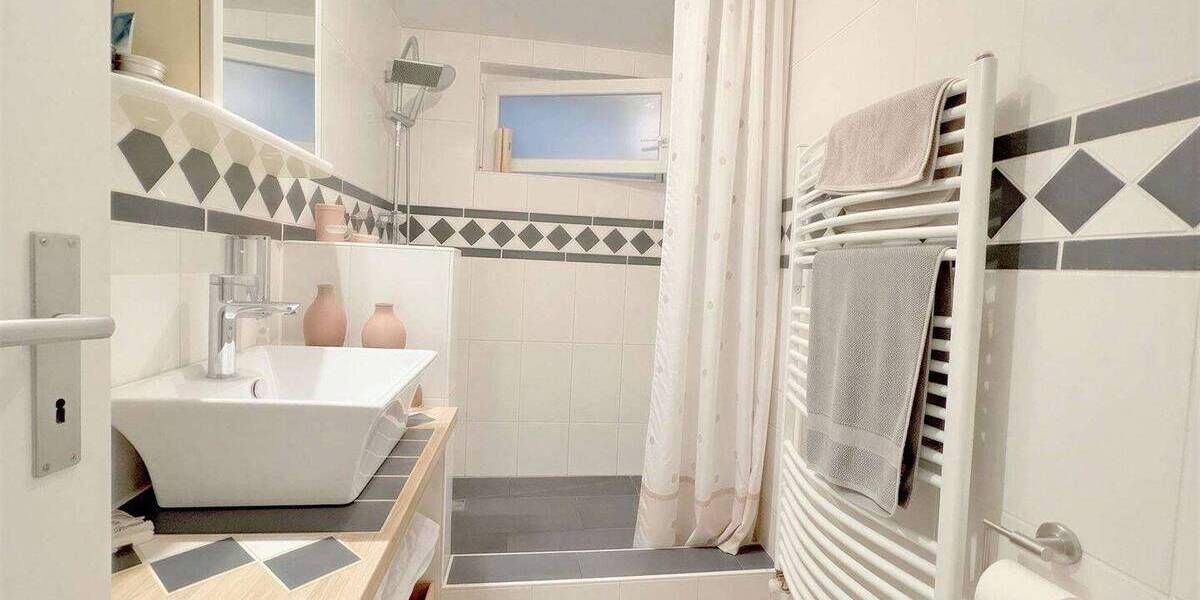 Mehrfamilienhaus, Wohnhaus Wachtberg Pech - 9 Zimmer, 200 m&sup2;, 749.000&euro; | Angebot:26028522