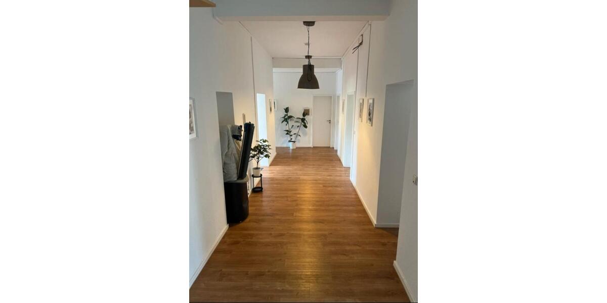 Etagenwohnung Bonn Gronau - 15 Zimmer, 250 m&sup2;, 250&euro; | Angebot:24866613