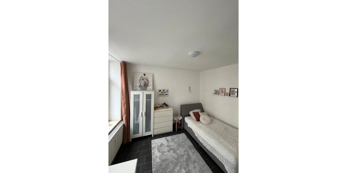 Etagenwohnung Mechernich - 17 Zimmer, 40 m&sup2;, 600&euro; | Angebot:25262488