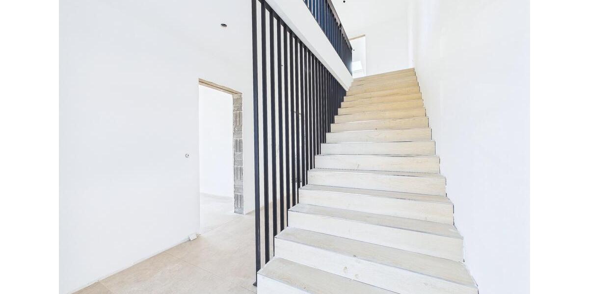 Reihenhaus Königswinter - 5 Zimmer, 159 m&sup2;, 2.800&euro; | Angebot:25437942