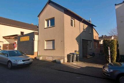 Haus Bonn Hardtberg - 3 Zimmer, 68 m&sup2;, 300.000&euro; | Angebot:25927284