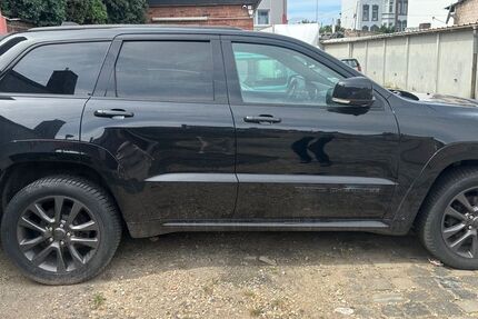 Jeep Grand Cherokee 134.000 km 23.950 &euro; Düren 52351