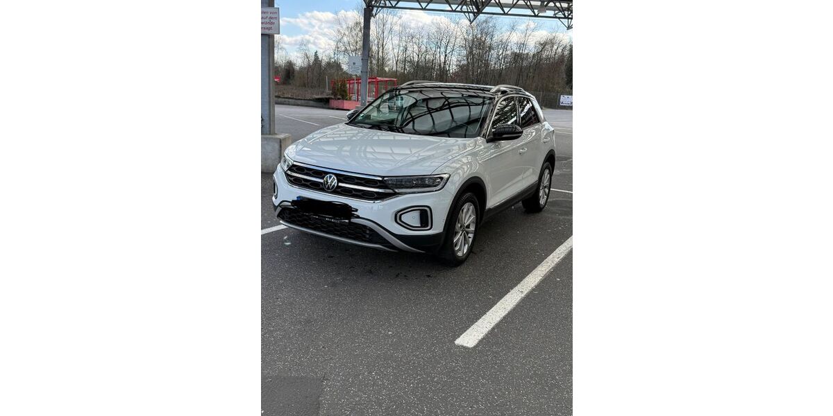 VW T-Roc 50.000 km 20.200 &euro; Königswinter 53639