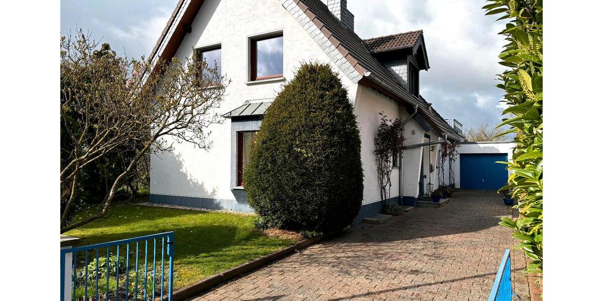 Einfamilienhaus Rheinbach - 7 Zimmer, 176 m&sup2;, 682.000&euro; | Angebot:25961796