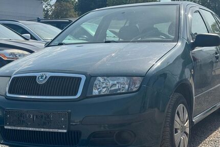 Skoda Fabia 227.400 km 699 &euro; Düren 52349