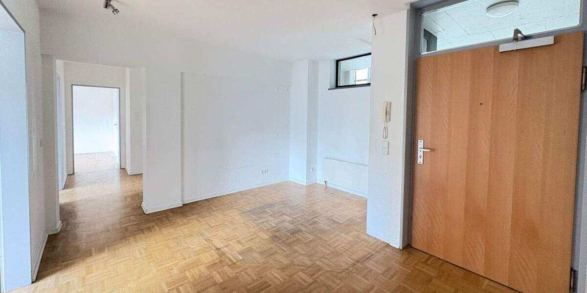 Gewerbeobjekt Bonn Lannesdorf - 8 Zimmer, 870&euro; | Angebot:25679208