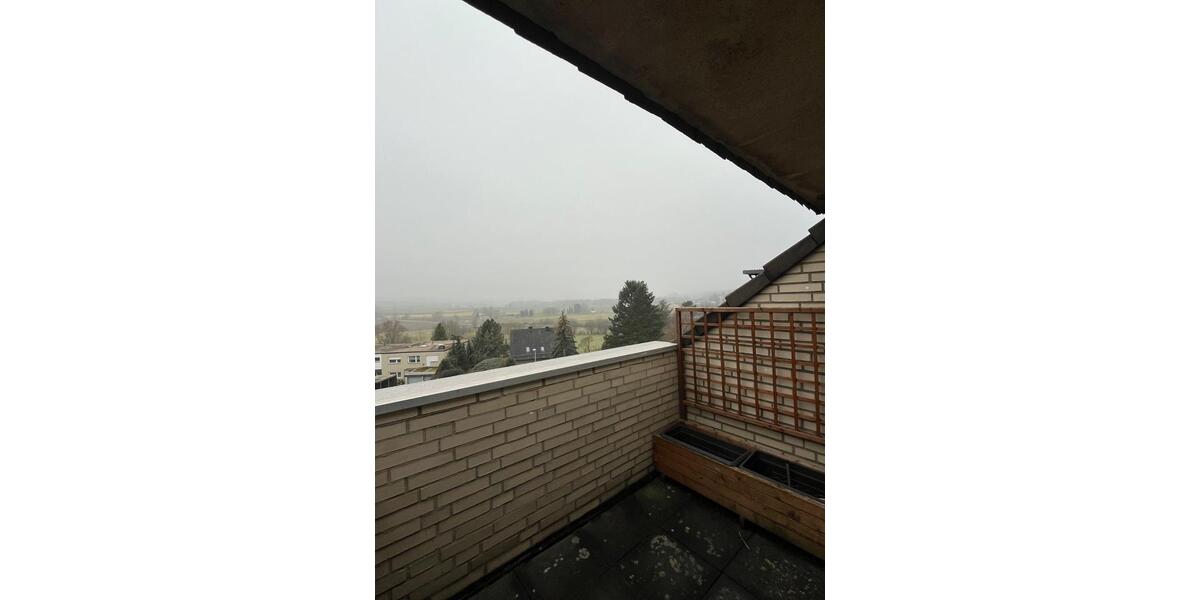 Dachgeschoßwohnung Mechernich - 2 Zimmer, 65 m&sup2;, 420&euro; | Angebot:25824125