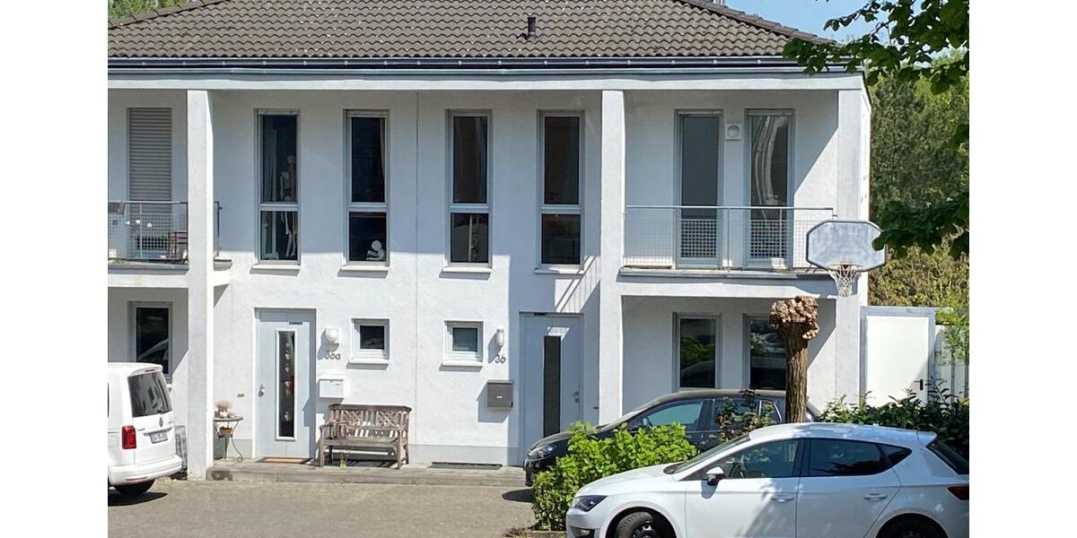 Doppelhaushälfte Königswinter - 5 Zimmer, 160 m&sup2;, 1.650&euro; | Angebot:25945145