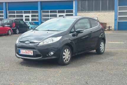 Ford Fiesta 212.000 km 2.500 &euro; Euskirchen 53879
