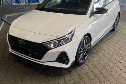 Hyundai i20 95.000 km 13.999 &euro; Merzenich 52399